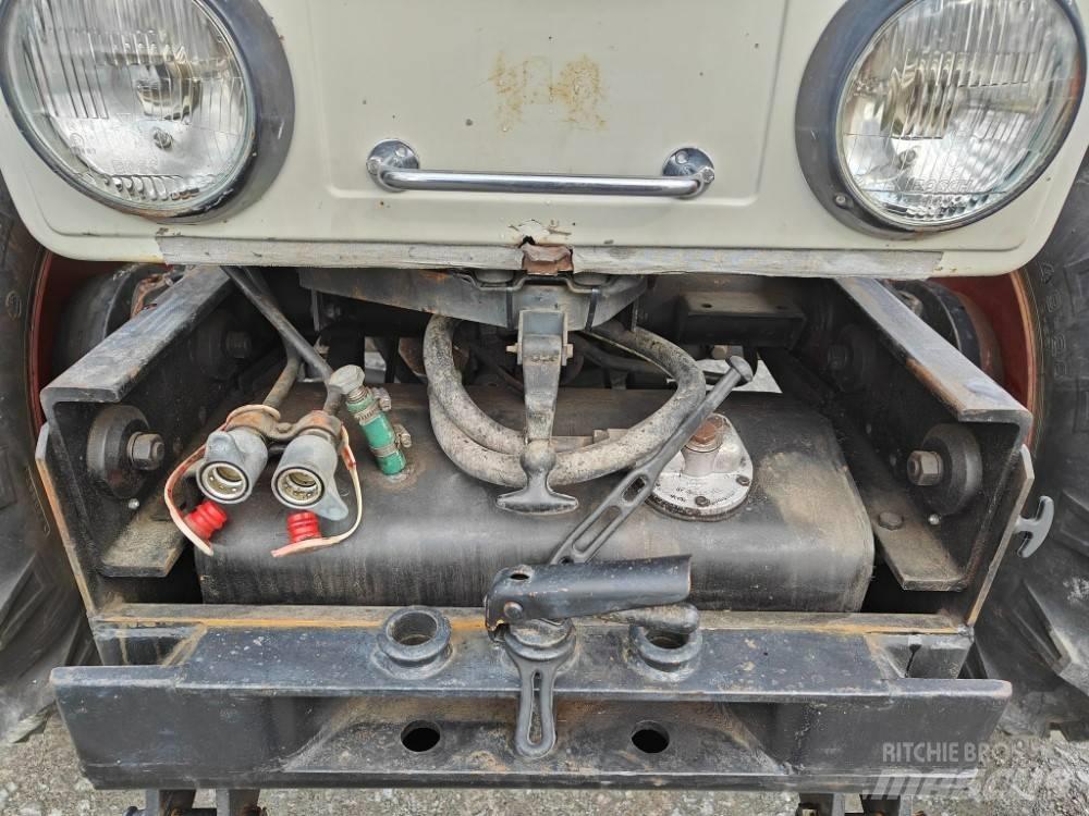 MB Trac 65/70 - VIDEO Tractores