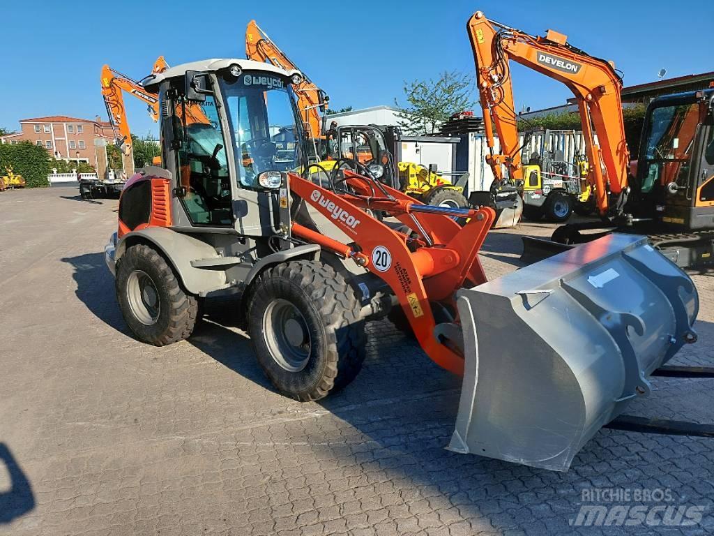 Atlas Weycor AR 480 Cargadoras sobre ruedas
