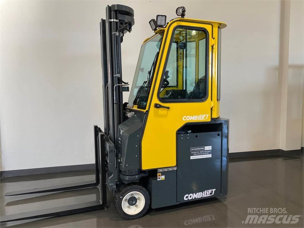 Combilift CBE3000 4 vías o cuatro caminos