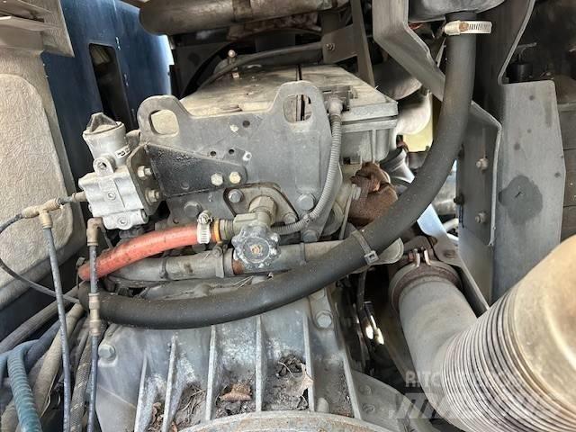 MB Crusher OM 926 LA Motores