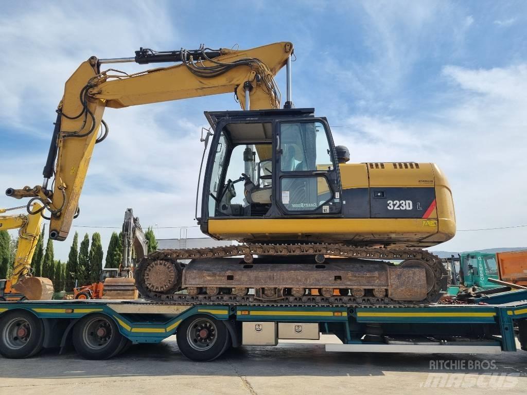CAT 323 D L Excavadoras de cadenas