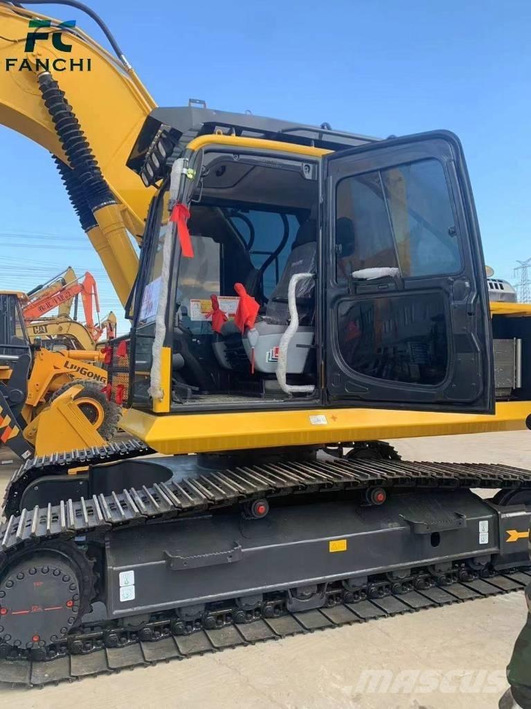 Komatsu PC 210 Mini excavadoras < 7t