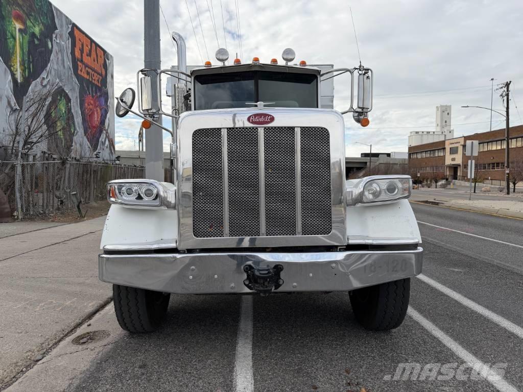 Peterbilt 367 Camiones bañeras basculantes o volquetes