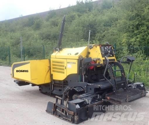 Bomag BF 223 C Asfaltadoras