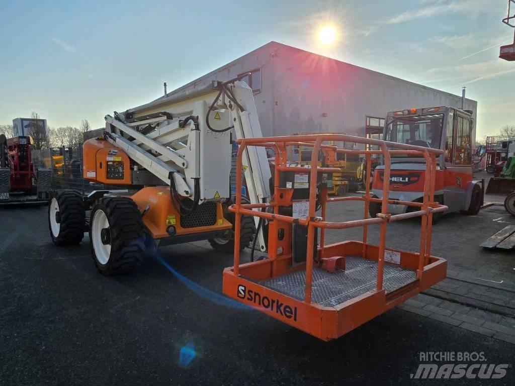 Snorkel A 46 J RT Plataforma de trabajo articulada