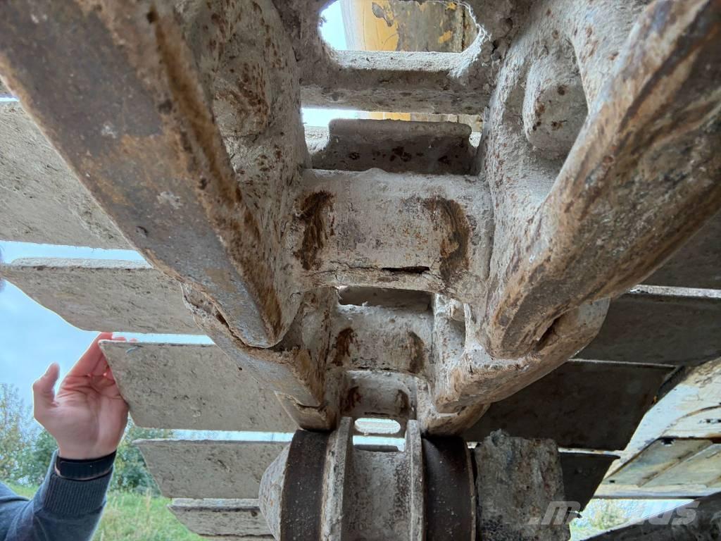 Komatsu PC 210 LC-8 Excavadoras de cadenas