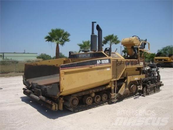CAT AP-1050B Asfaltadoras