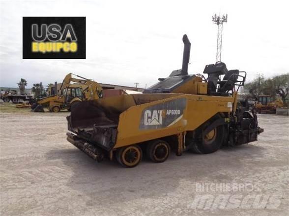 CAT AP-600D Asfaltadoras