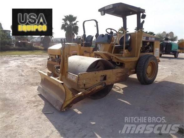 CAT CS-323C Rodillos de un solo tambor