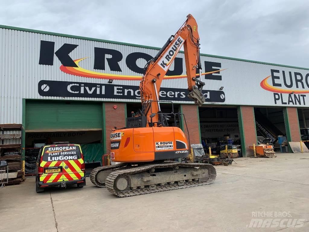 Doosan DX 235 LCR-5 Excavadoras de cadenas