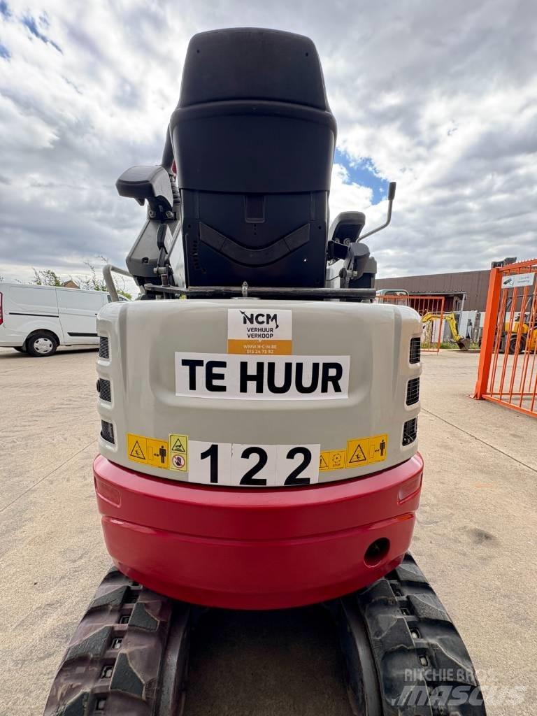 Takeuchi TB 217 R Mini excavadoras < 7t
