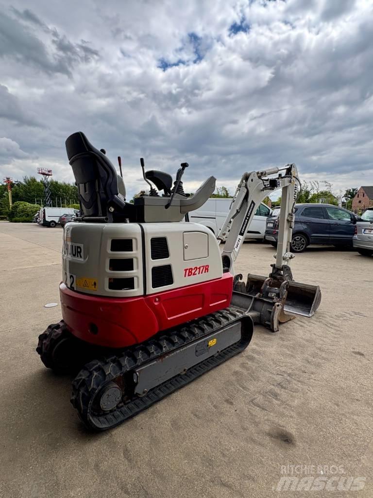 Takeuchi TB 217 R Mini excavadoras < 7t