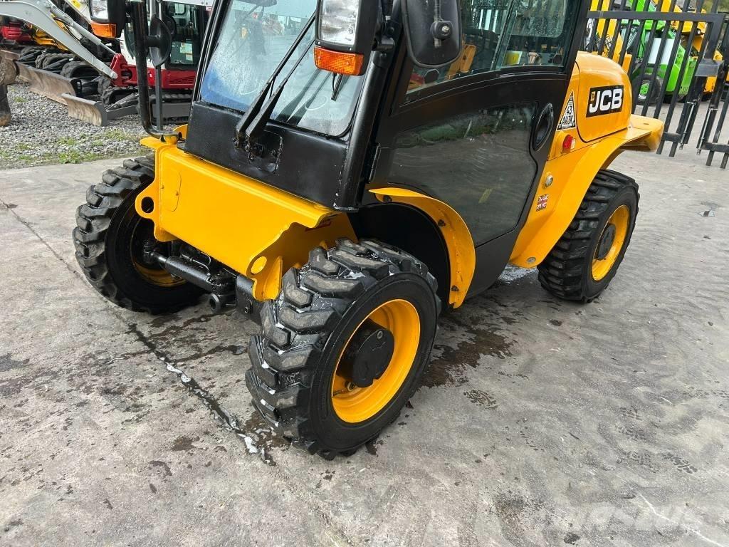 JCB 520-40 Carretillas telescópicas