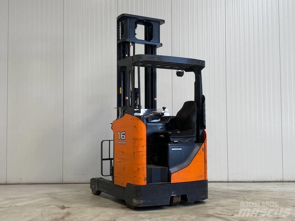 Doosan BR16JW- 7 PLUS Carretillas retráctiles