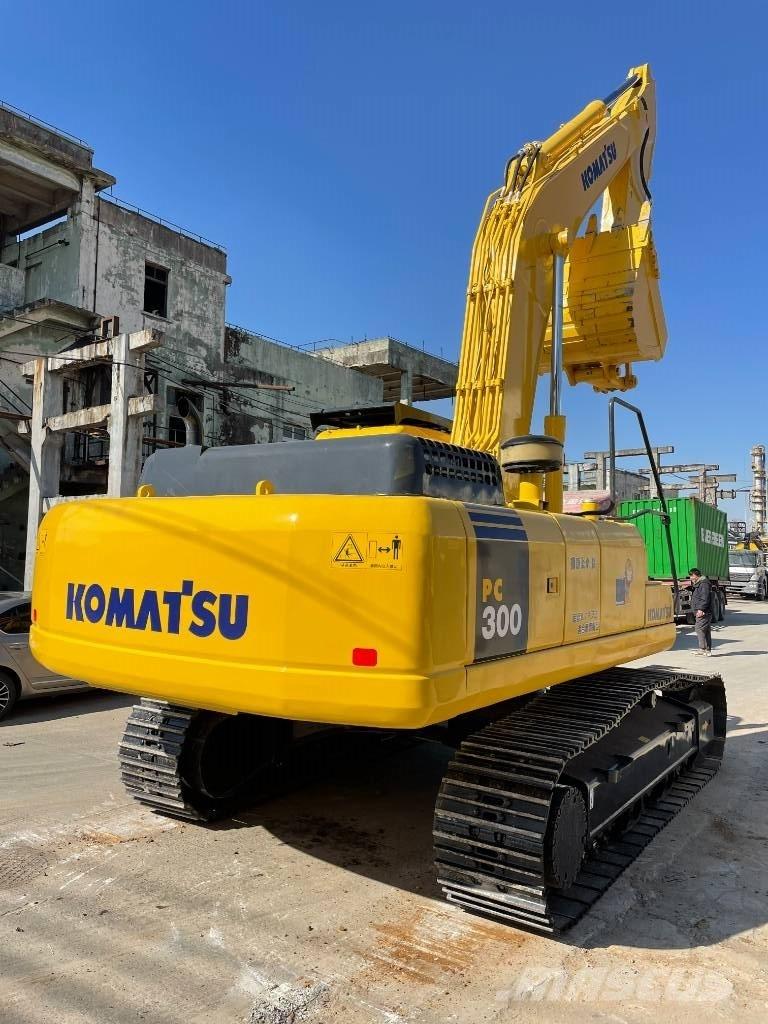 Komatsu PC 300-7 Excavadoras de cadenas