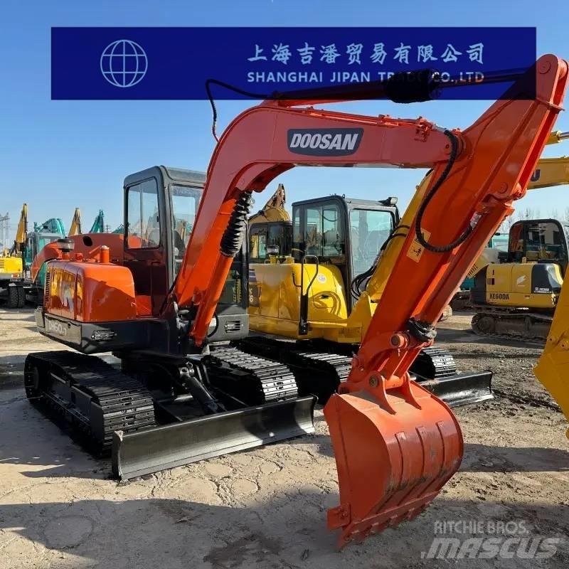Doosan DH 60-7 Mini excavadoras < 7t