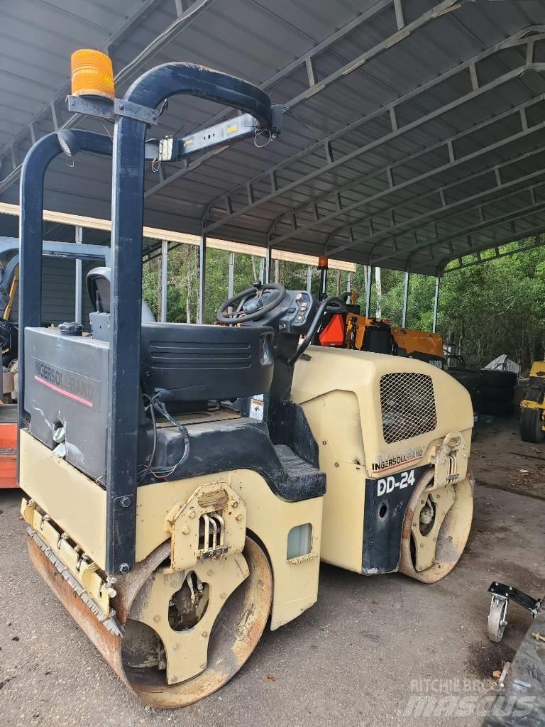 Ingersoll Rand DD 24 Rodillos de doble tambor