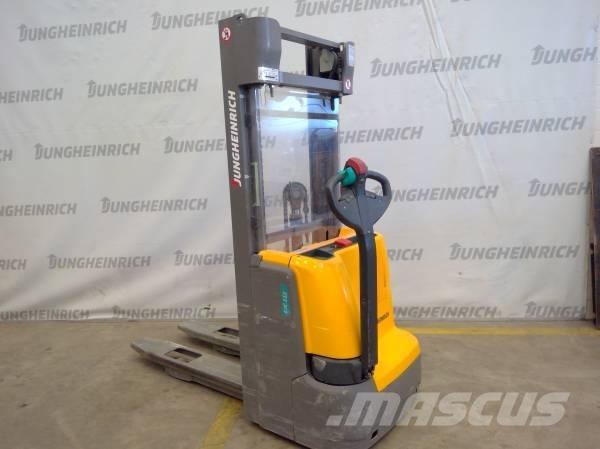 Jungheinrich EJC 112 Apiladores eléctricos
