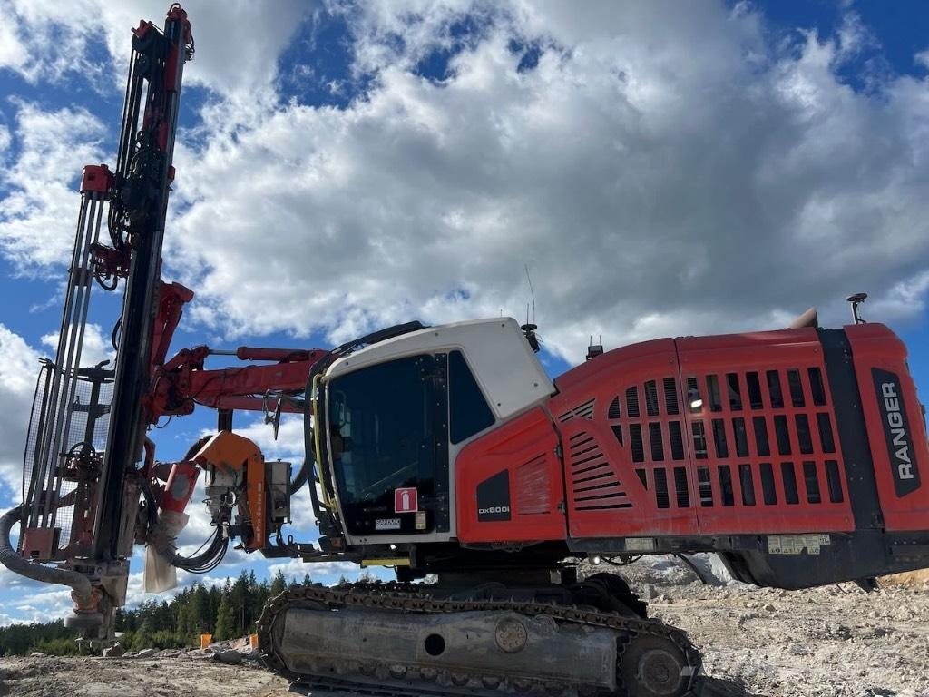 Sandvik DX 800i Perforadoras de superficie