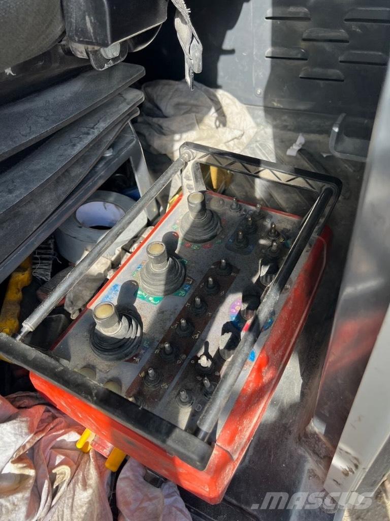 Sandvik DX 800i Perforadoras de superficie