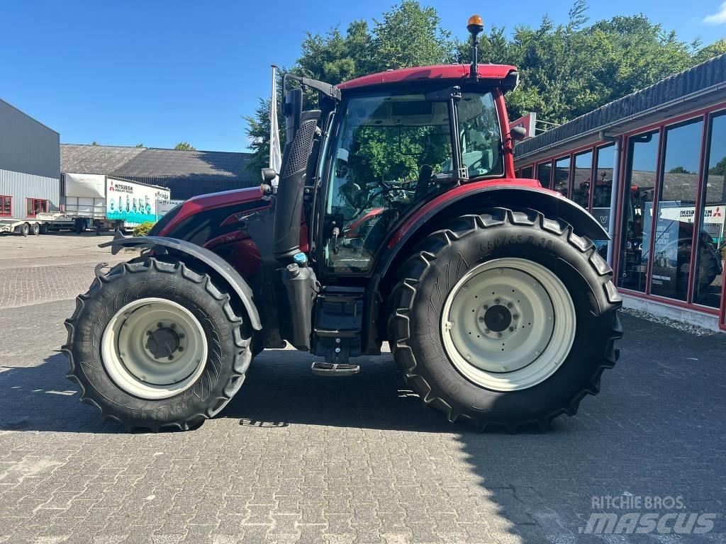 Valtra N 154 A Tractores
