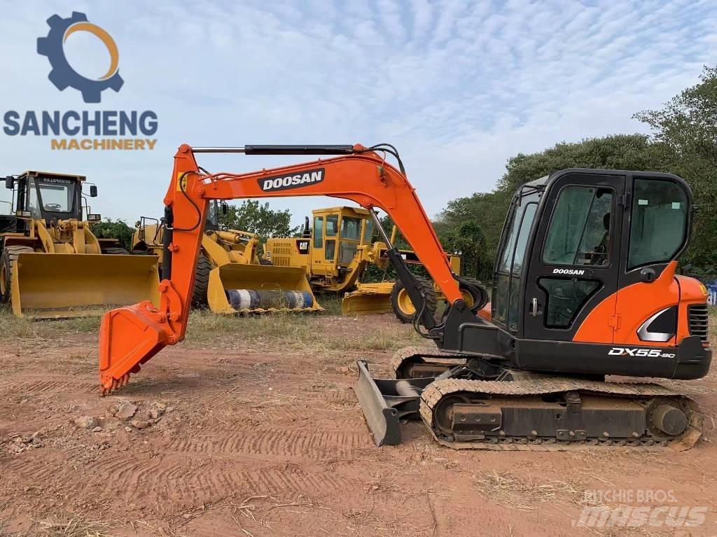 Doosan DX 55 Mini excavadoras < 7t