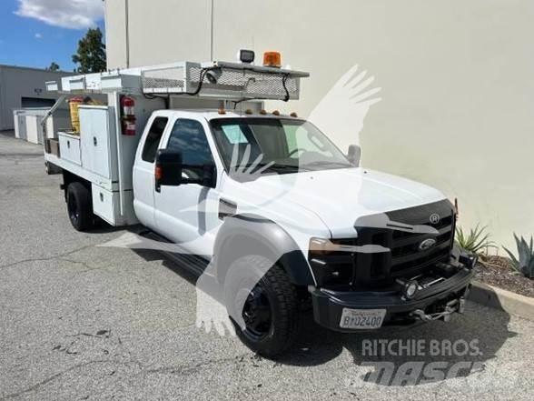 Ford F550 SD Construcción - Otros