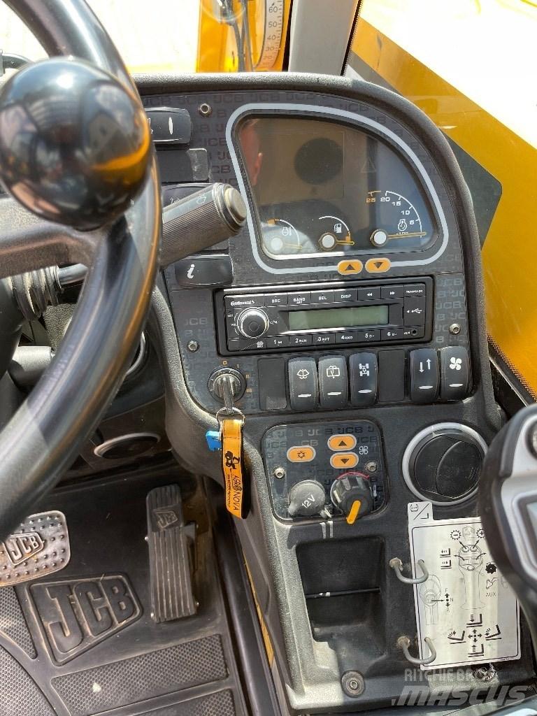 JCB 541-70 Agri Plus Manipuladores telescópicos agrícolas