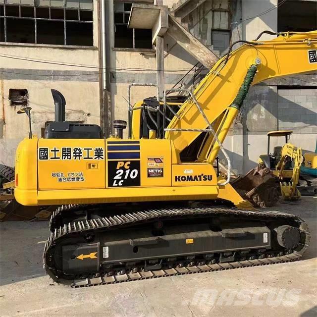 Komatsu PC 210 Excavadoras de cadenas