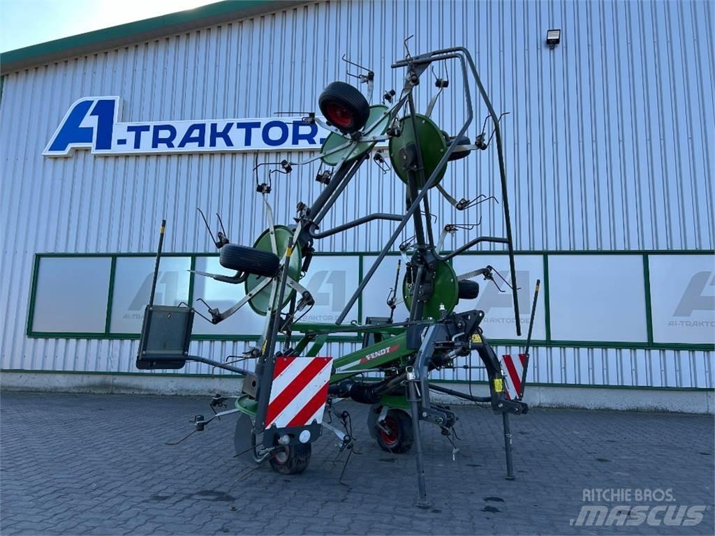 Fendt Lotus 770 Rastrillos y henificadores