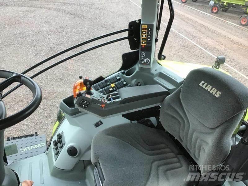 CLAAS AXION 810 Tractores