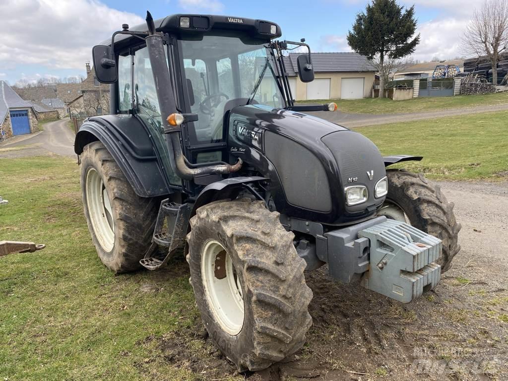 Valtra N92 HITECH Tractores