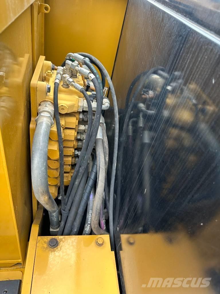 CAT 306 Mini excavadoras < 7t