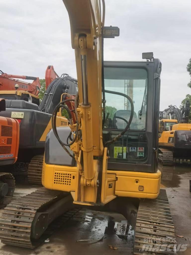 Komatsu PC 55 MR Mini excavadoras < 7t