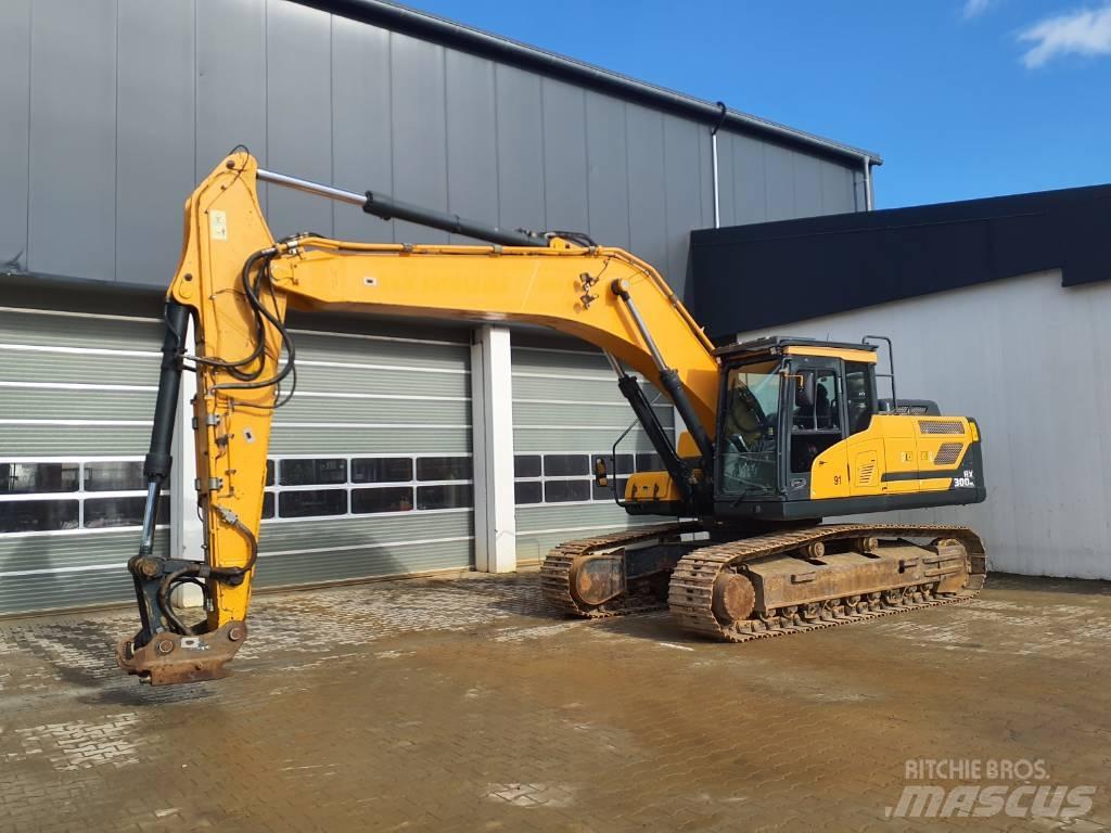 Hyundai HX 300 L Excavadoras de cadenas