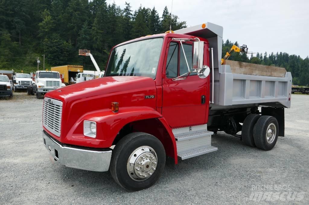 Freightliner FL 70 Camiones bañeras basculantes o volquetes