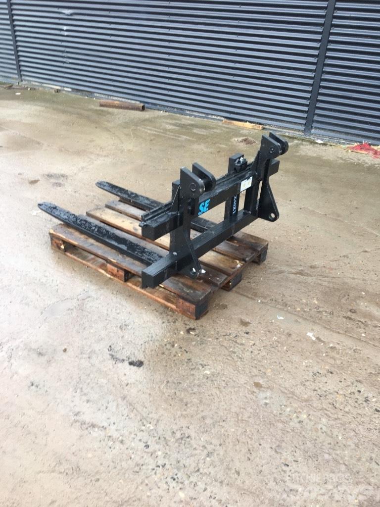  SE AB Terex TL65-80 Uñas para carretilla