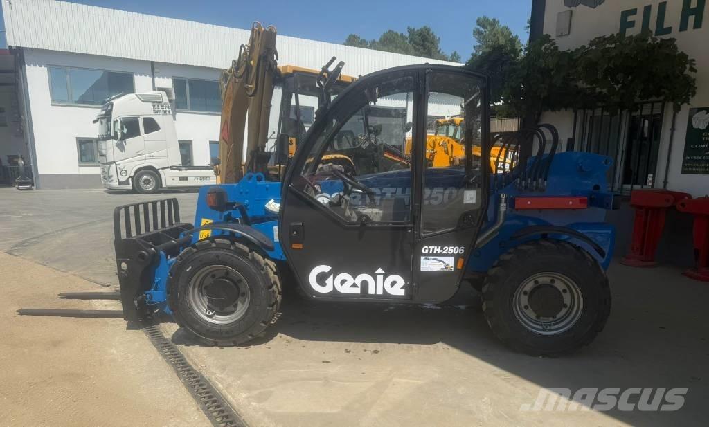 Genie GTH 2506 Carretillas telescópicas