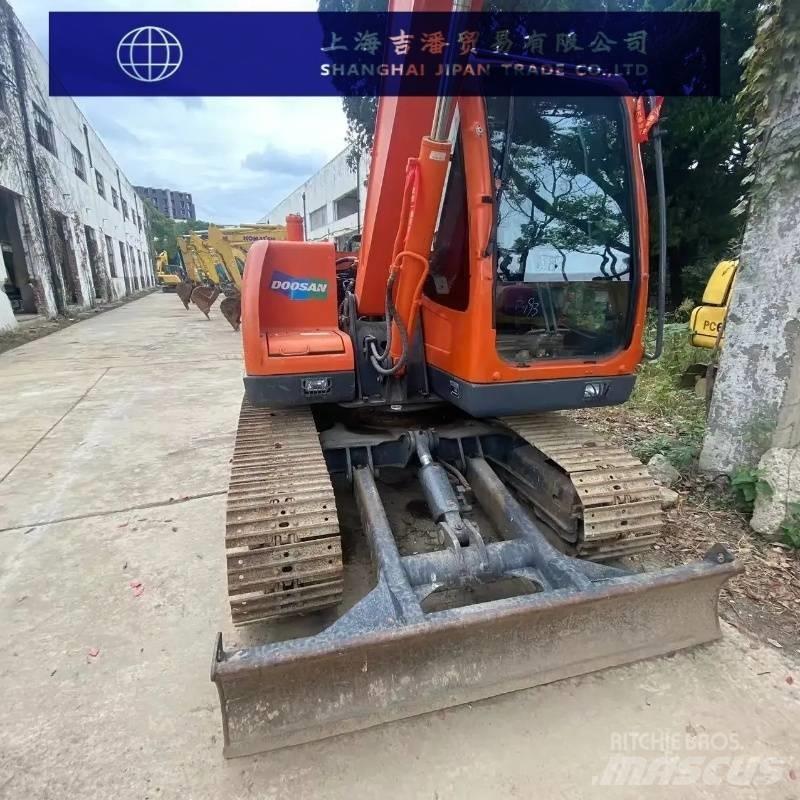 Doosan DX 75-9 C Mini excavadoras < 7t