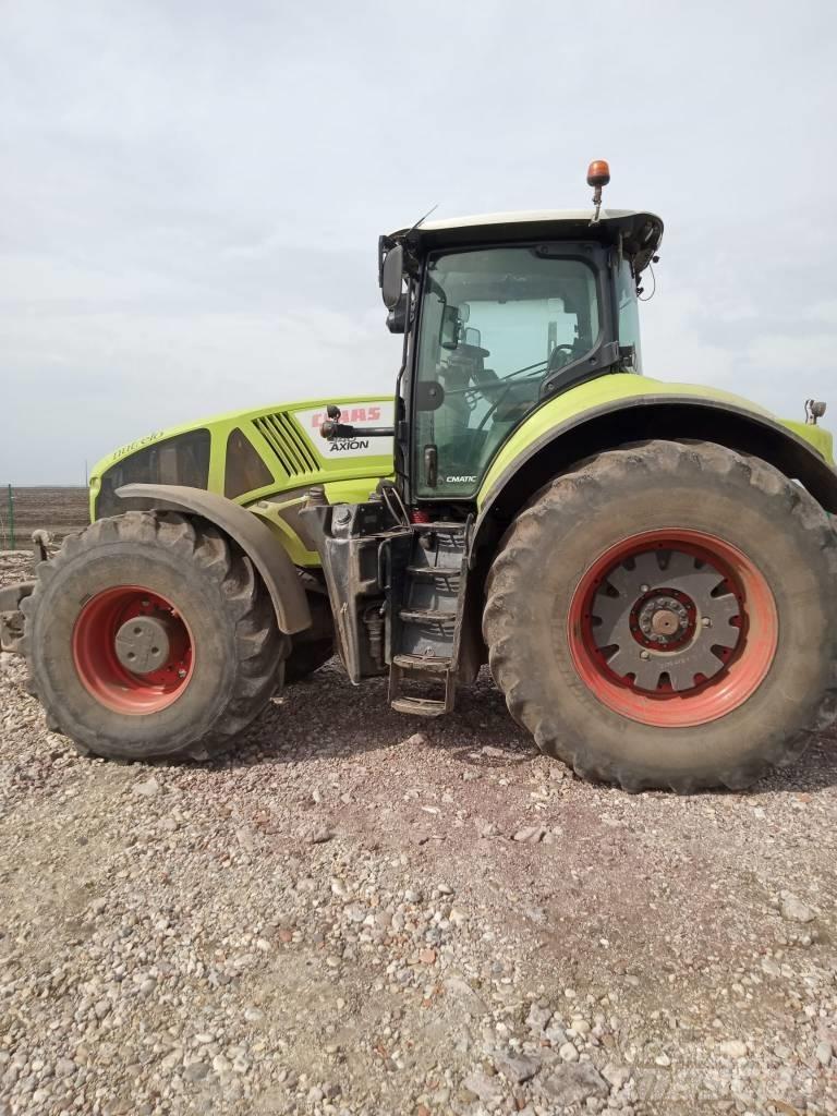 CLAAS Axion 940 SCR Tractores