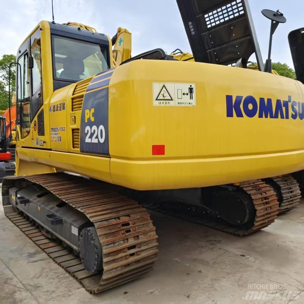 Komatsu PC 220-8 Excavadoras de cadenas