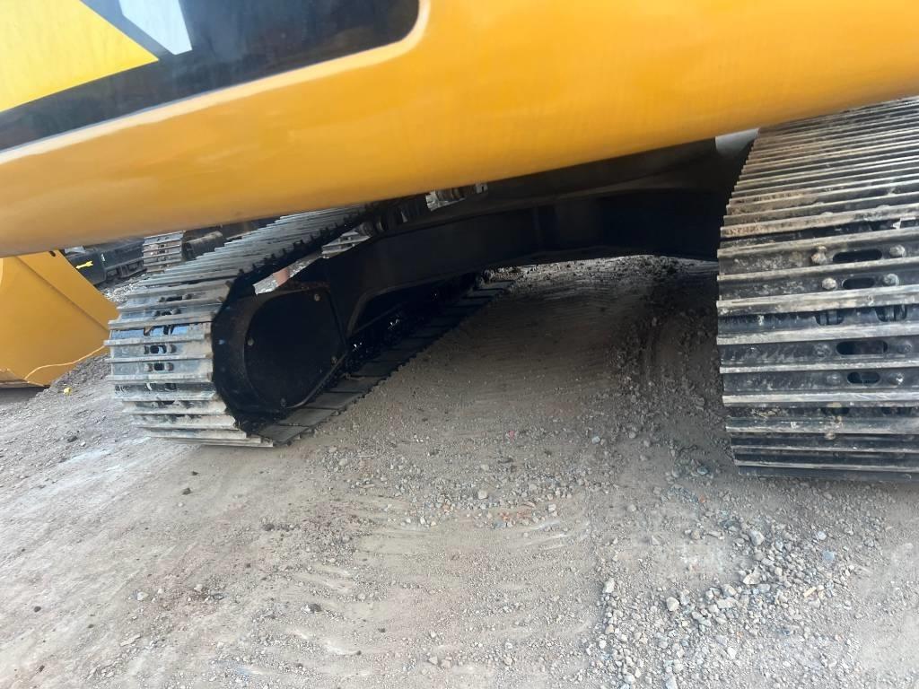 CAT 324 D2L Excavadoras de cadenas