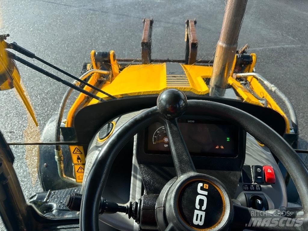 JCB 3CX 81kW / 108 BHP Retrocargadoras