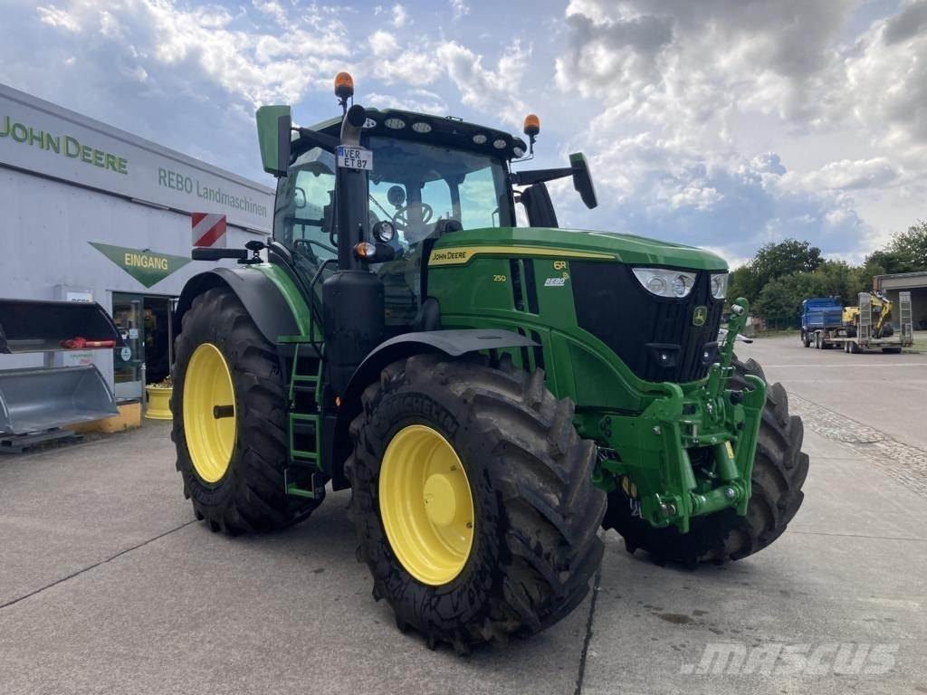 John Deere 6R 250 Tractores