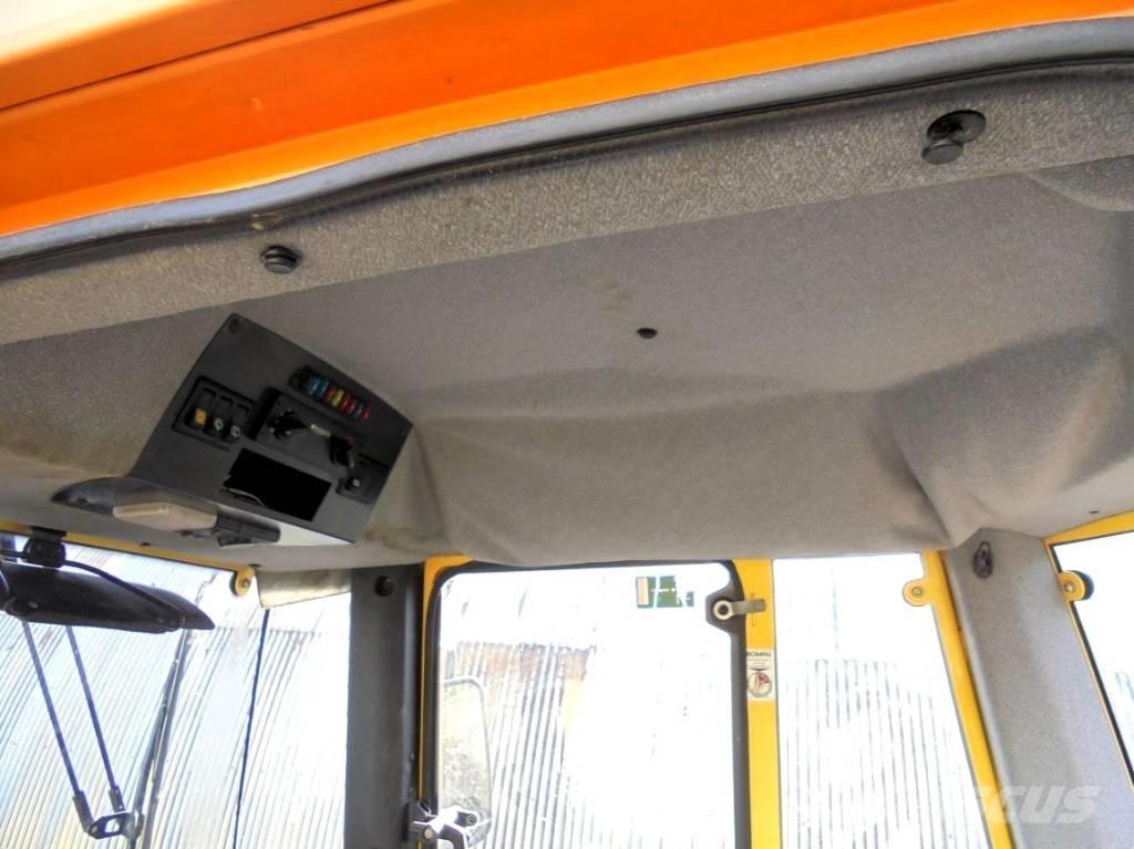 Bomag BW 177 D-4 Rodillos de un solo tambor