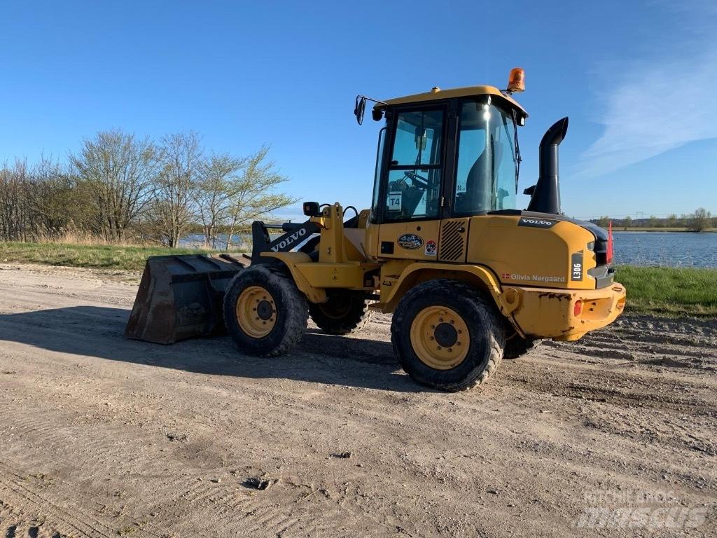 Volvo L 30 G Cargadoras sobre ruedas