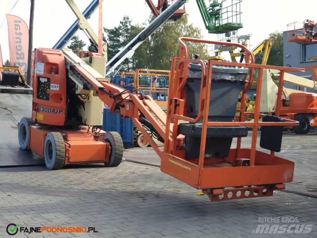 JLG E 300 AJP Plataforma de trabajo articulada