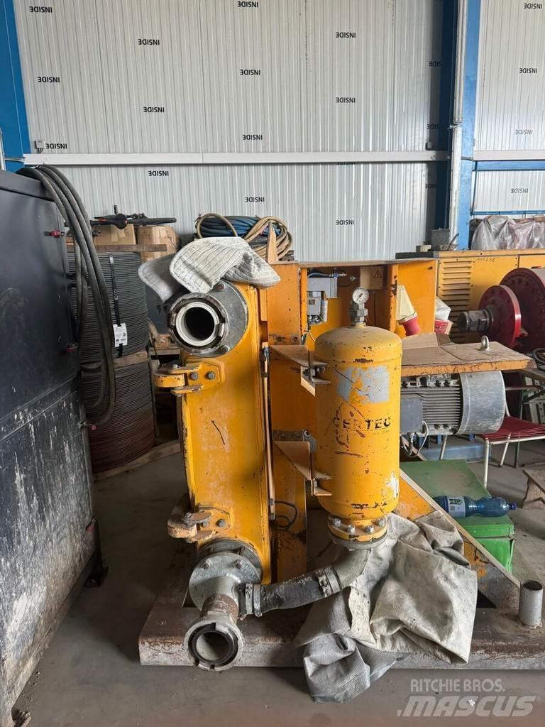  GERTEC SP 1100 Camión hormigonera