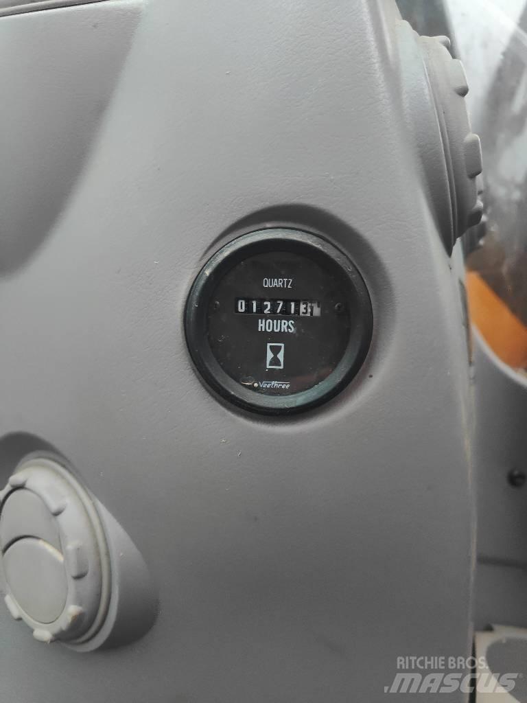 Volvo ECR 235 C L Excavadoras de cadenas