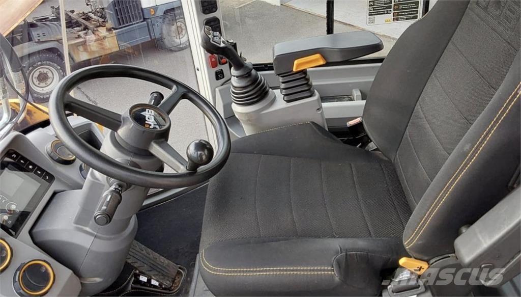 JCB 427 AGRI Cargadoras sobre ruedas